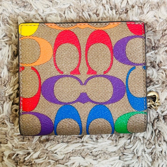 Coach Signature Canvas Rainbow Snap Wallet C4536 - Picture 4 of 9